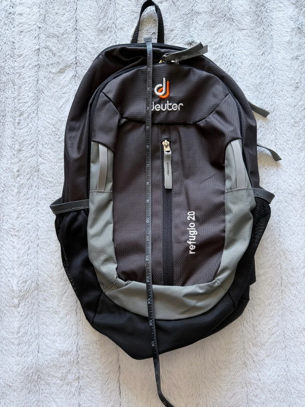 Deuter Refugio 20L Daypack Backpack